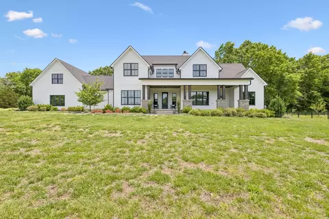 5459 Harris Cemetery Rd, Chapel Hill, TN 37034