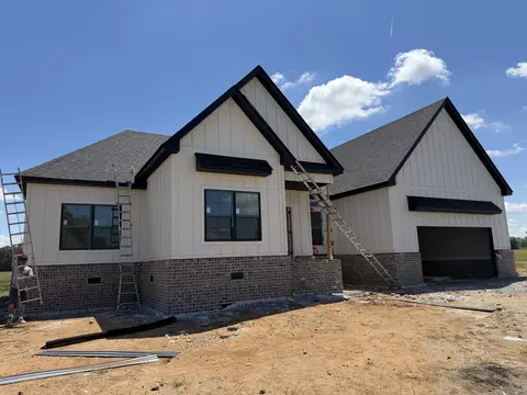 182 Harvest Moon Ct, Clarksville, TN 37043
