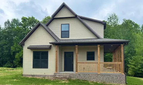 224 Redbird Ln, Lafayette, TN 37083