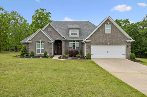 145 Airport Ct, Waverly, TN 37185