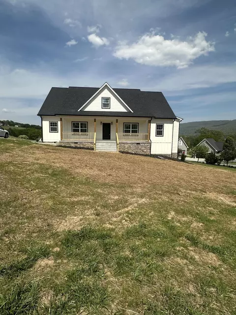 451 Hudlow Rd, Dunlap, TN 37327