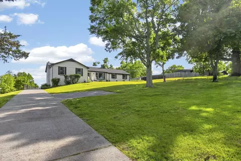 6300 Pettus Rd, Antioch, TN 37013