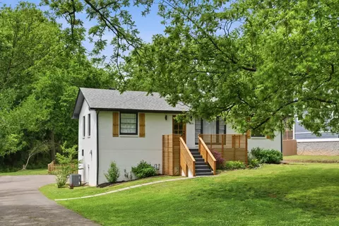 1216 Preston Dr, Nashville, TN 37206