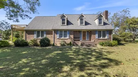 Exterior - 7 Scott Orchard Rd, Taft, TN 38488 photo 3 of 8