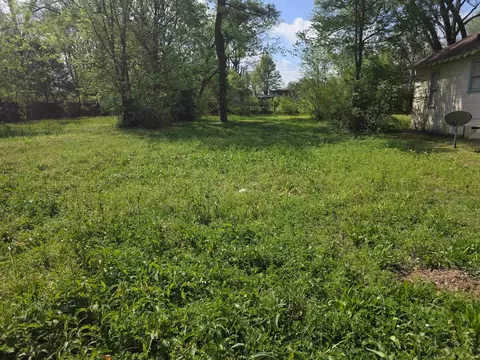 811 Roanoke Ave, Memphis, TN 38106