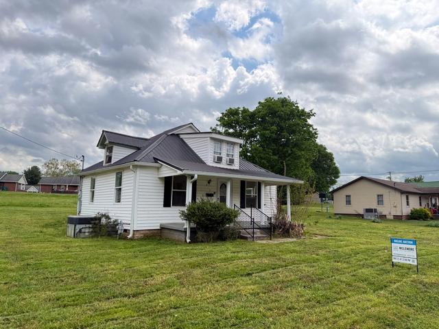 815 S Shephard St, Winchester, TN 37398