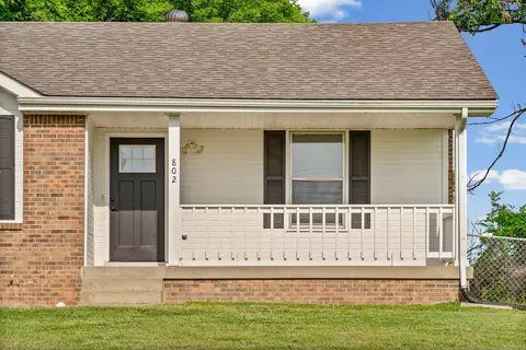802 Knox Ln, Clarksville, TN 37042