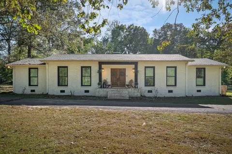 296 Big Rock Rd, Smithville, TN 37166