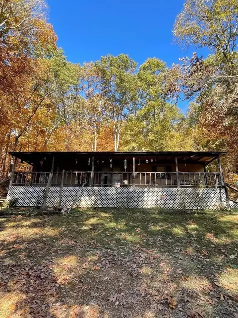 259 Curtis Dr NW, Charleston, TN 37310