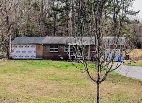 222 County Road181, Decatur, TN 37322