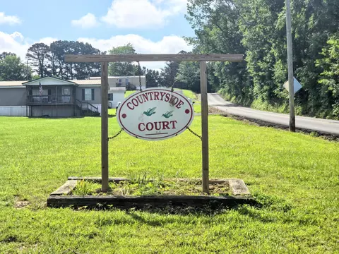 963 N Bucks Pocket Rd SE, Old Fort, TN 37362
