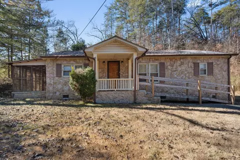 698 Blythes Ferry Rd, Dayton, TN 37321