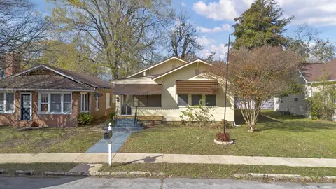 910 Washington Ave, Etowah, TN 37331