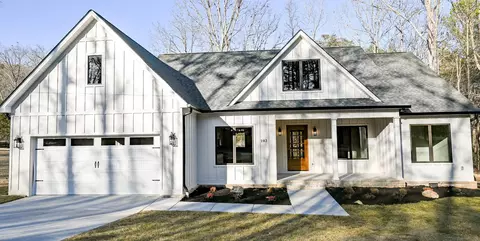 102 Gable Dr NW, Cleveland, TN 37312