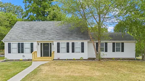 5043 Glen Oaks Trl NE, Cleveland, TN 37312