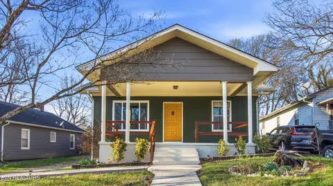 127 Keeble Ave, Knoxville, TN 37920