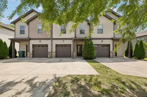 215 Cedar St, Lebanon, TN 37087