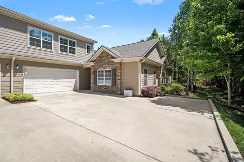 2535 Bridgeway St, Murfreesboro, TN 37128