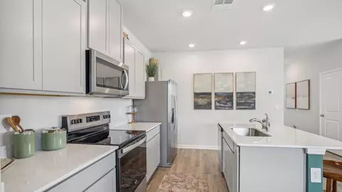 Kitchen - 4134 Oswin Dr, Murfreesboro, TN 37129 photo 1 of 1