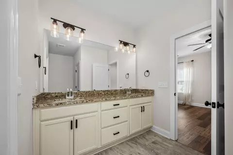 Entry Way - 3532 Magruder Dr, Murfreesboro, TN 37129 photo 3 of 3