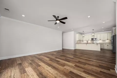 Living - 3532 Magruder Dr, Murfreesboro, TN 37129 photo 5 of 5