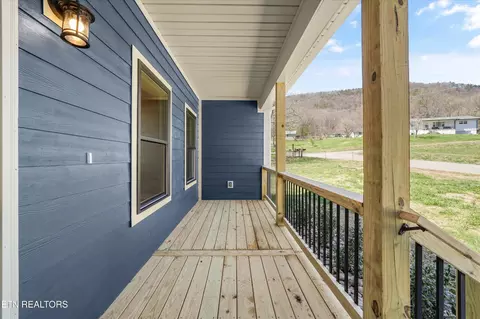 4902 Idumea Rd, Corryton, TN 37721 photo 3
