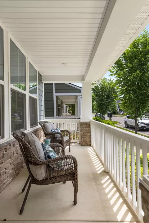 Exterior - 2037 Oglethorpe Dr, Franklin, TN 37064 photo 3 of 8