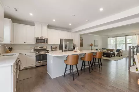 Kitchen - 2037 Oglethorpe Dr, Franklin, TN 37064 photo 1 of 8
