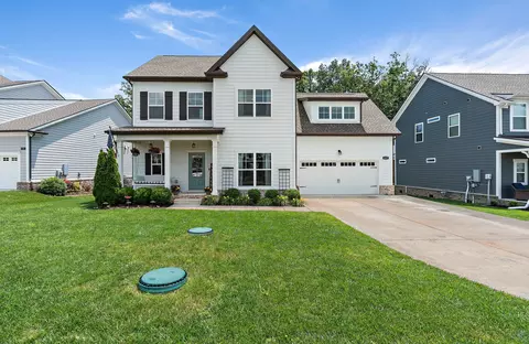 1327 Batbriar Rd, Murfreesboro, TN 37128