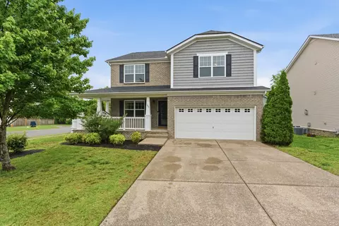 1303 Creekside Dr, Nolensville, TN 37135