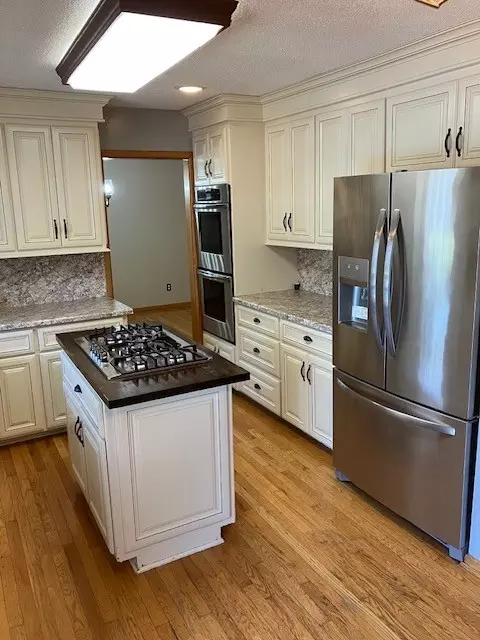 Kitchen - 204 Tammy Dr, Decherd, TN 37324 photo 1 of 2