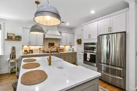 Kitchen - 5440 Pointer Pl, Murfreesboro, TN 37129 photo 2 of 5