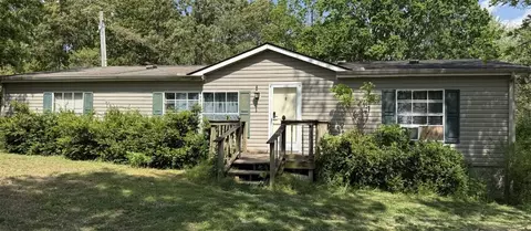 5417 Dowlen Rd, Cedar Hill, TN 37032