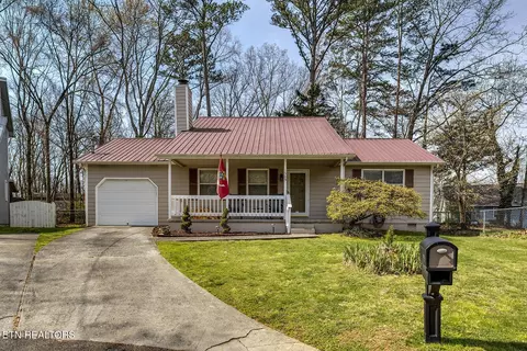 1505 Rhododendron Ct, Knoxville, TN 37931
