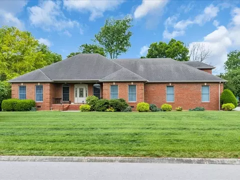 261 Bell Dr W, Winchester, TN 37398