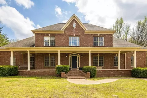9275 Salem Woods Dr, Arlington, TN 38002