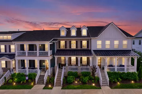 2019 Braidwood Ln, Franklin, TN 37064