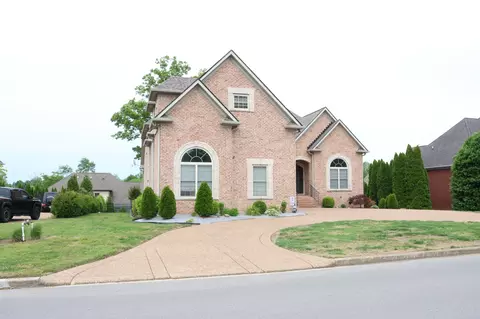 1023 Somerset Downs Blvd, Hendersonville, TN 37075