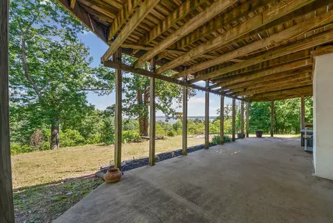 Exterior - 171 Eagle Nest Ct, Dover, TN 37058 photo 6 of 7