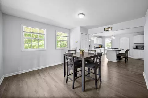 Dining - 171 Eagle Nest Ct, Dover, TN 37058 photo 1 of 2