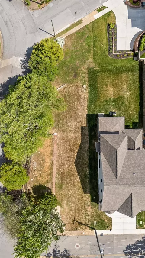 920 Forest Ave, Chattanooga, TN 37405