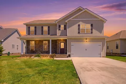 8455 Lexie Ln, Ooltewah, TN 37363