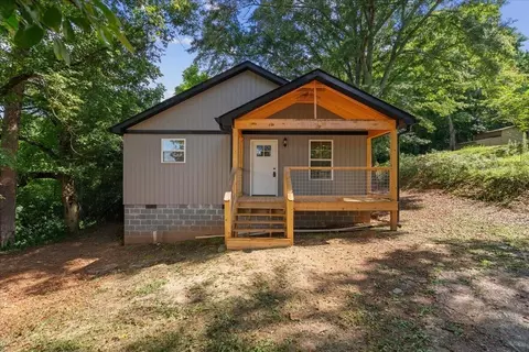 1001 Colerain St, La Fayette, GA 30728