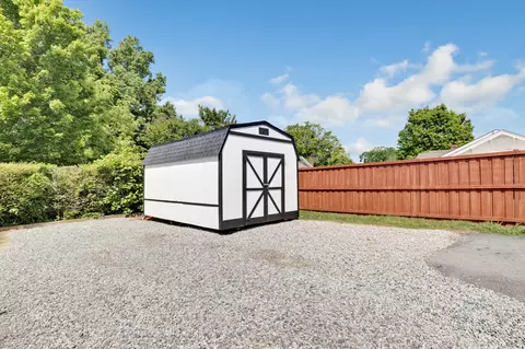 Exterior - 308 Walnut St, Springfield, TN 37172 photo 6 of 7