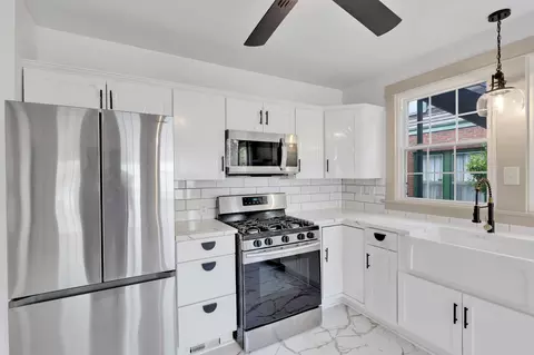 Kitchen - 308 Walnut St, Springfield, TN 37172 photo 5 of 5