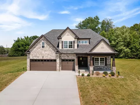 216 Spring House Dr, Manchester, TN 37355