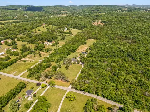 View/Area - 182 Trinity Rd, Franklin, TN 37067 photo 2 of 7