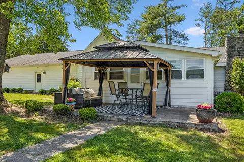 Exterior - 182 Trinity Rd, Franklin, TN 37067 photo 7 of 33