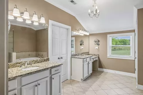 Bath - 182 Trinity Rd, Franklin, TN 37067 photo 4 of 8