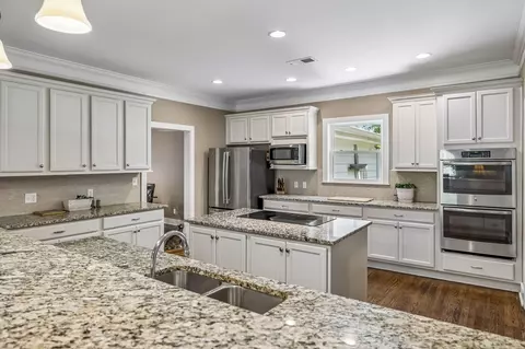 Kitchen - 182 Trinity Rd, Franklin, TN 37067 photo 2 of 7
